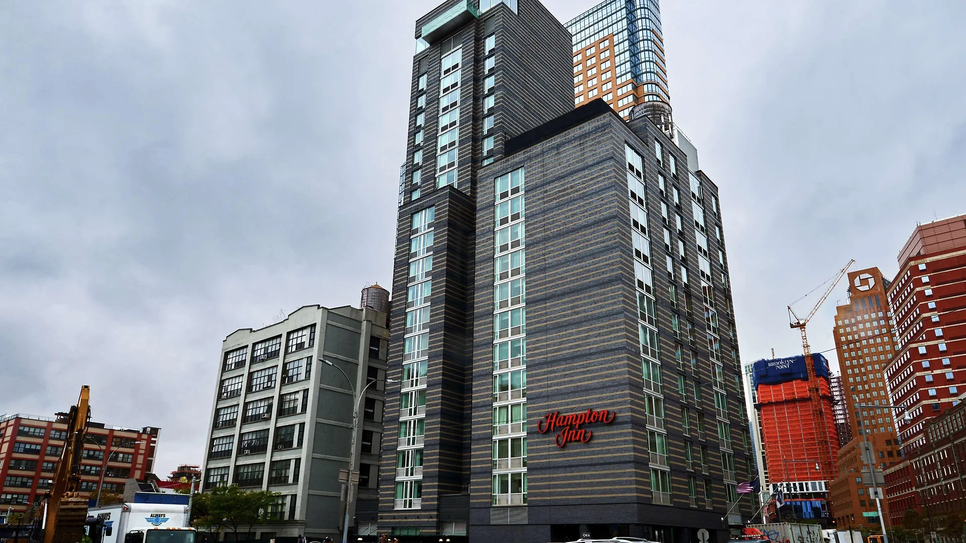 Staying In Brooklyn: 2 Budget-Smart 3-Star Hotels Compared