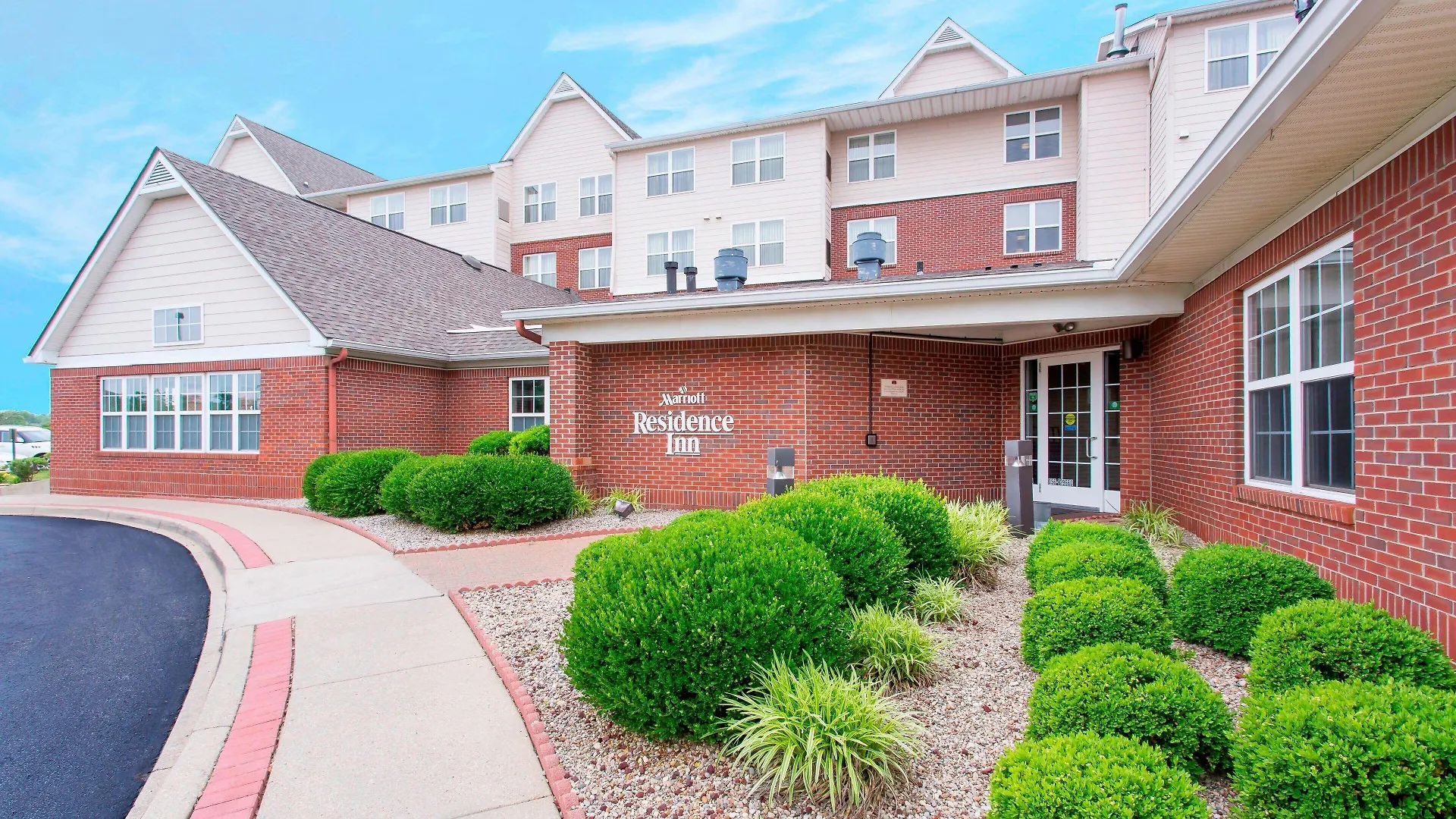Where to Stay Near Locust Grove: 5 Louisville Hotels Reviewed