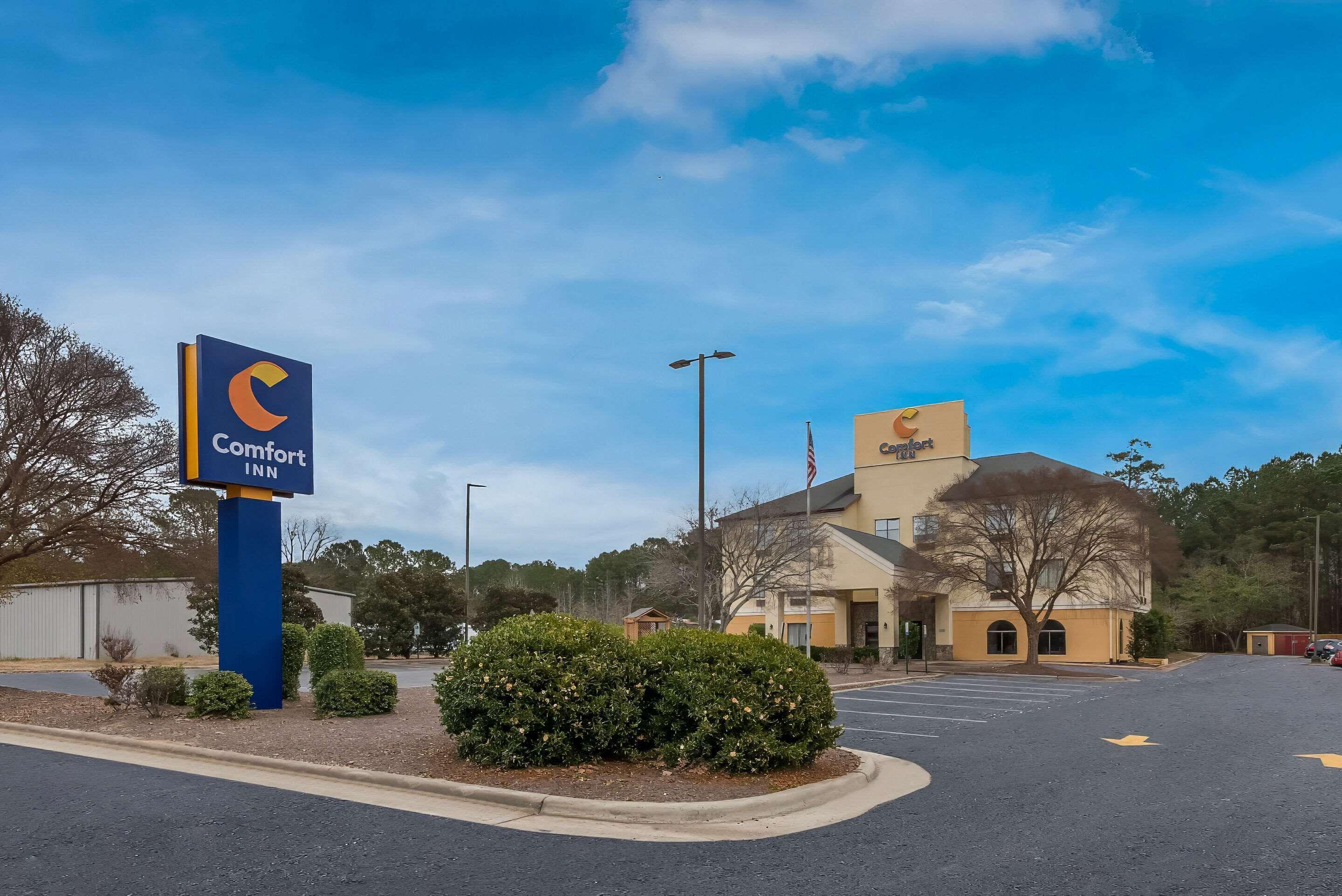 13 Comfort Inn Hotels in North Carolina That Stand Out