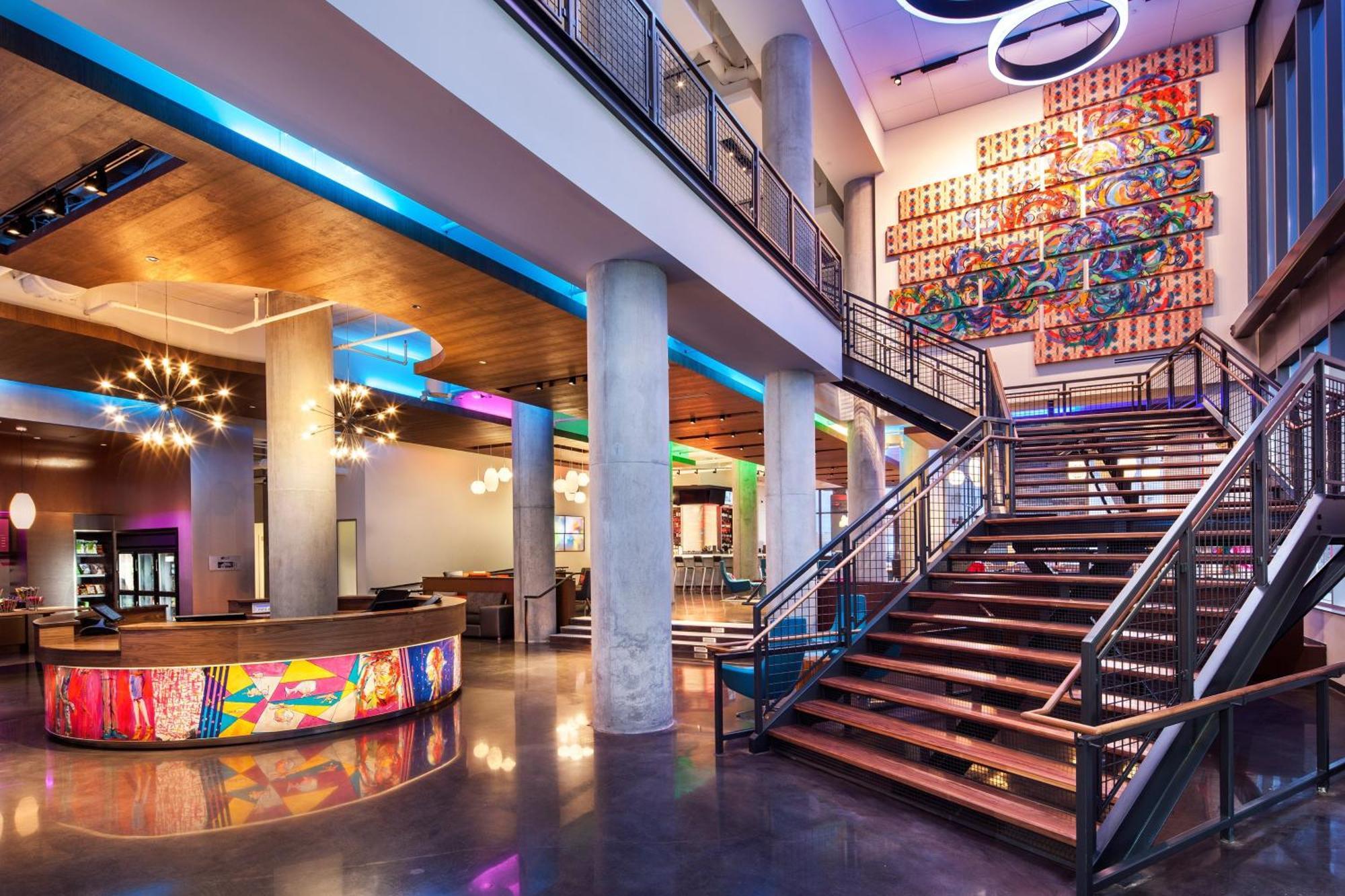 Where to Stay in South Boston: 4 Resort Hotels Reviewed