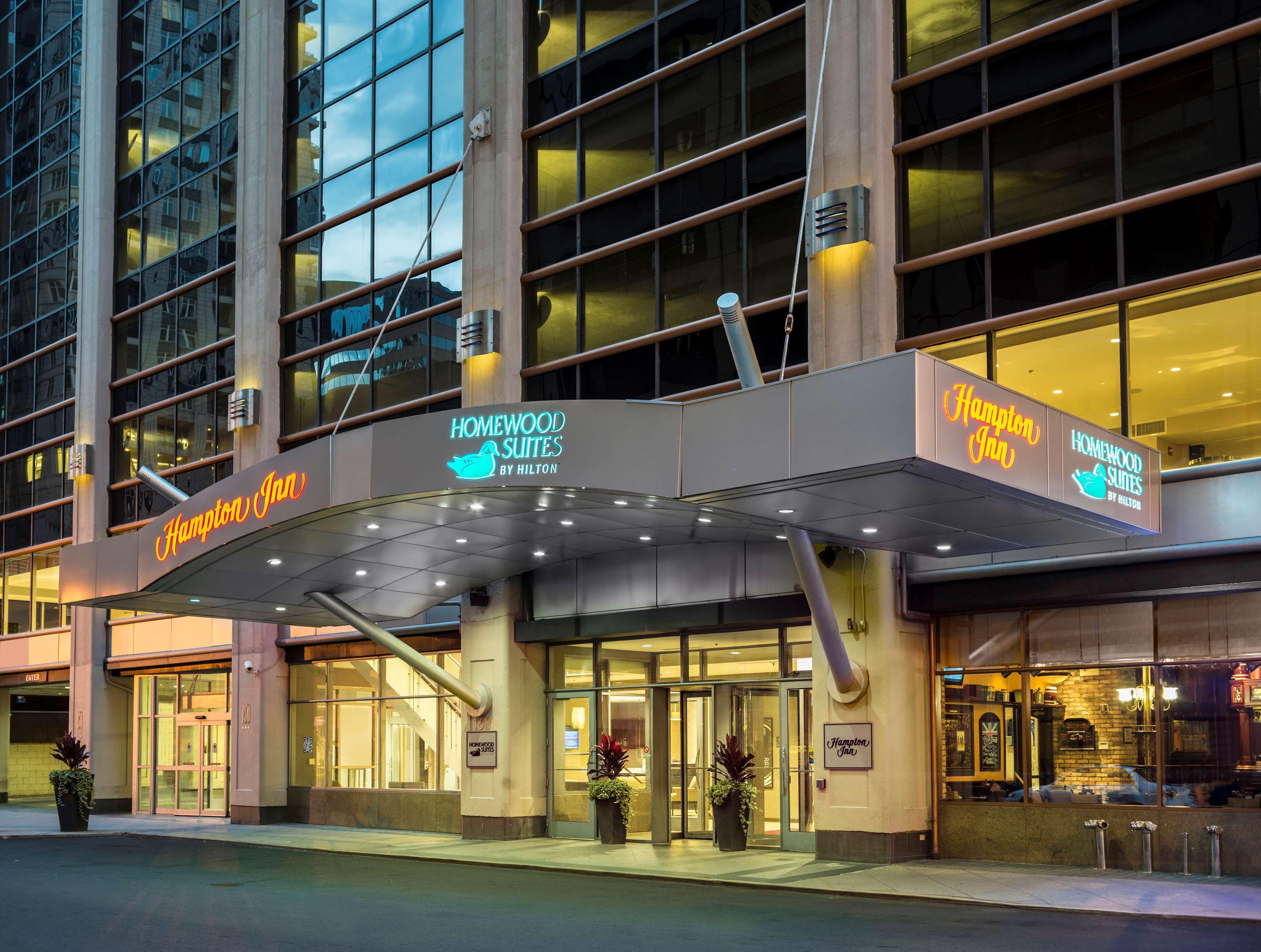 4 Family-Friendly Hotels in Near North Side That Deliver