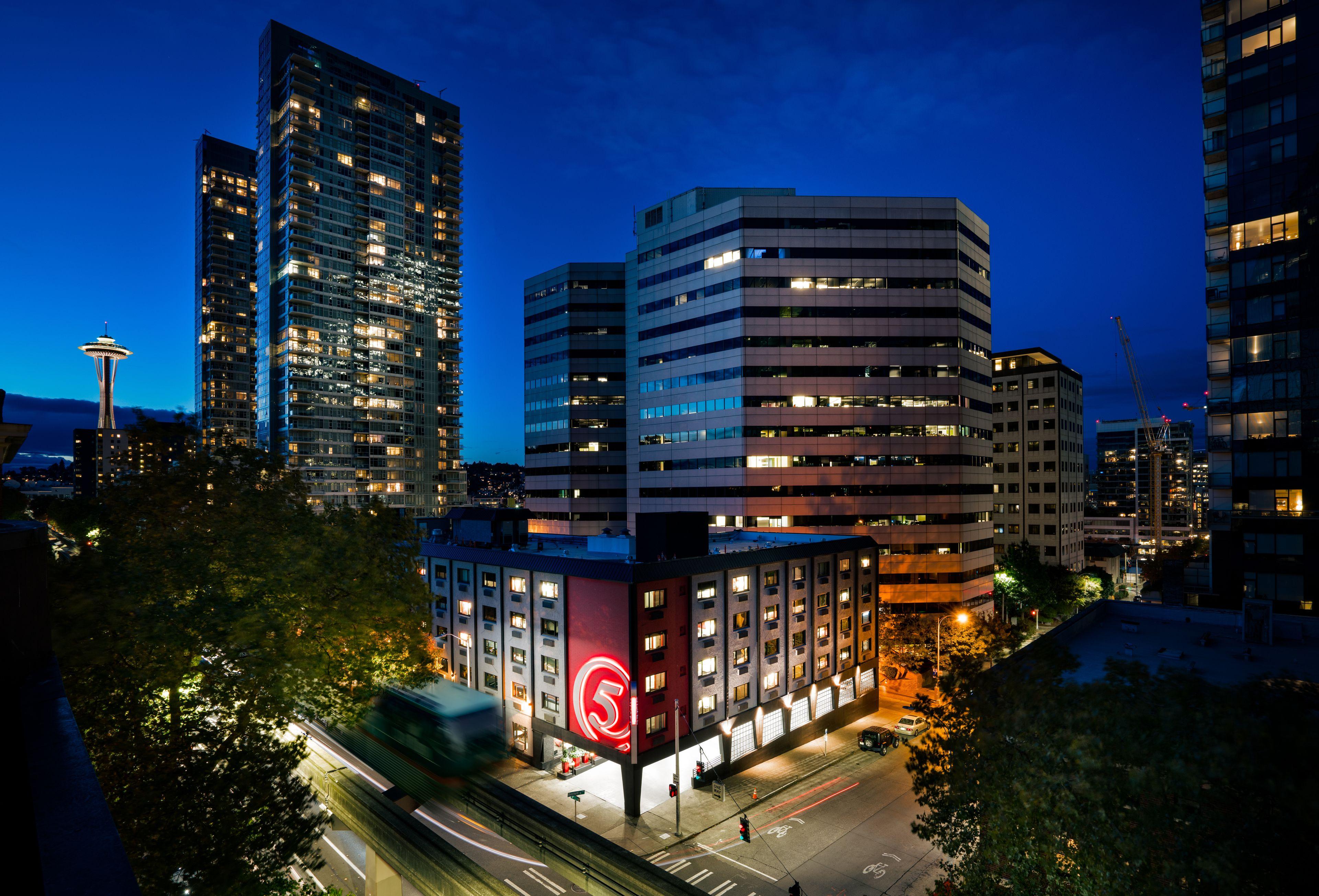 4 Smart Romantic Hotels in Seattle Waterfront Worth Booking