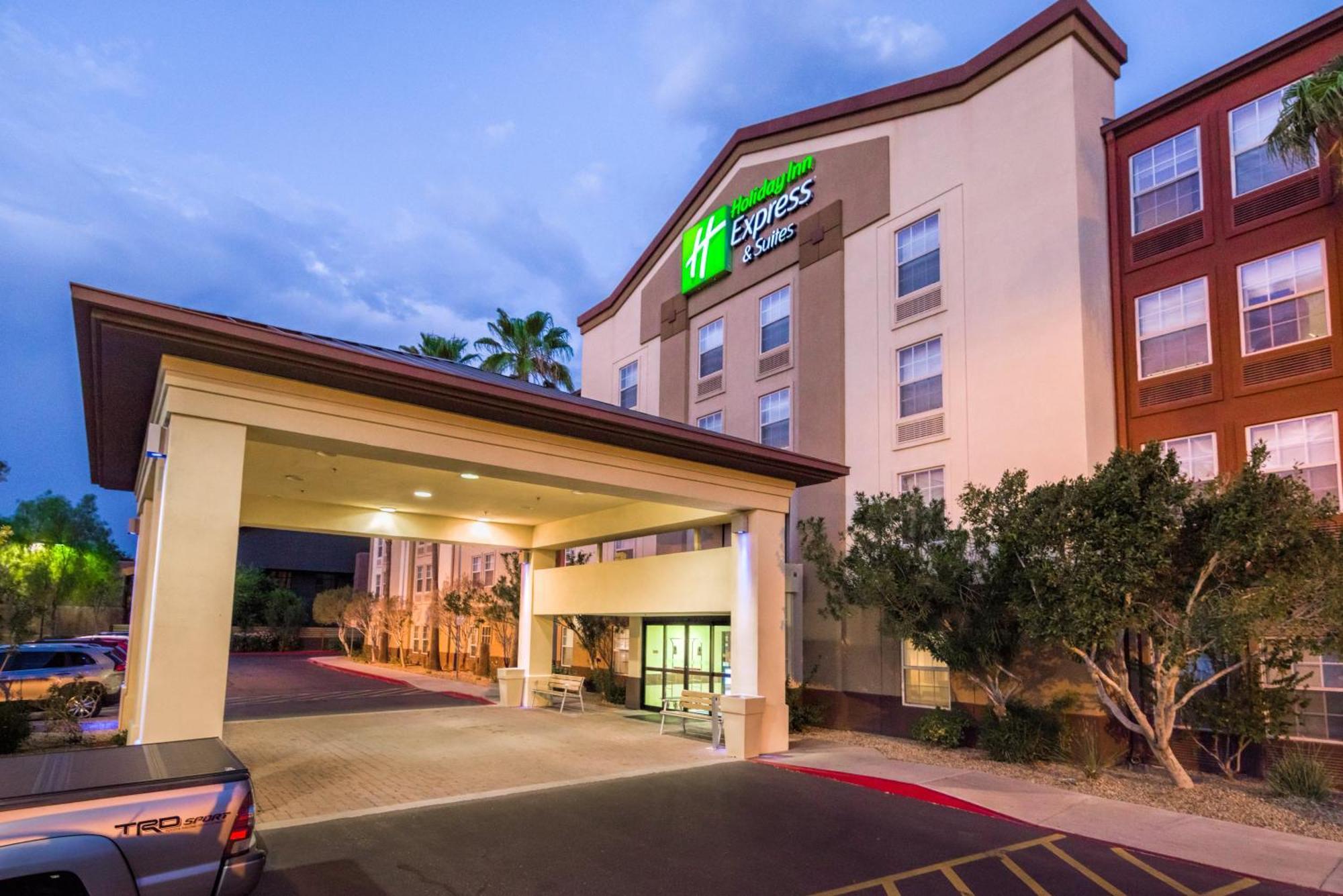 4 Top-Rated Budget Hotels in South Mountain, Phoenix