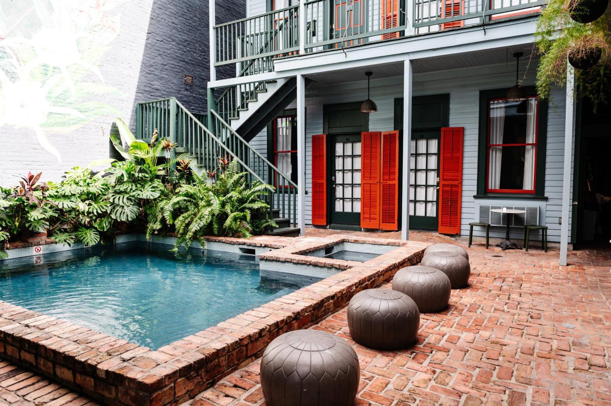5 Central New Orleans Hotels Close to Saint Jude Shrine