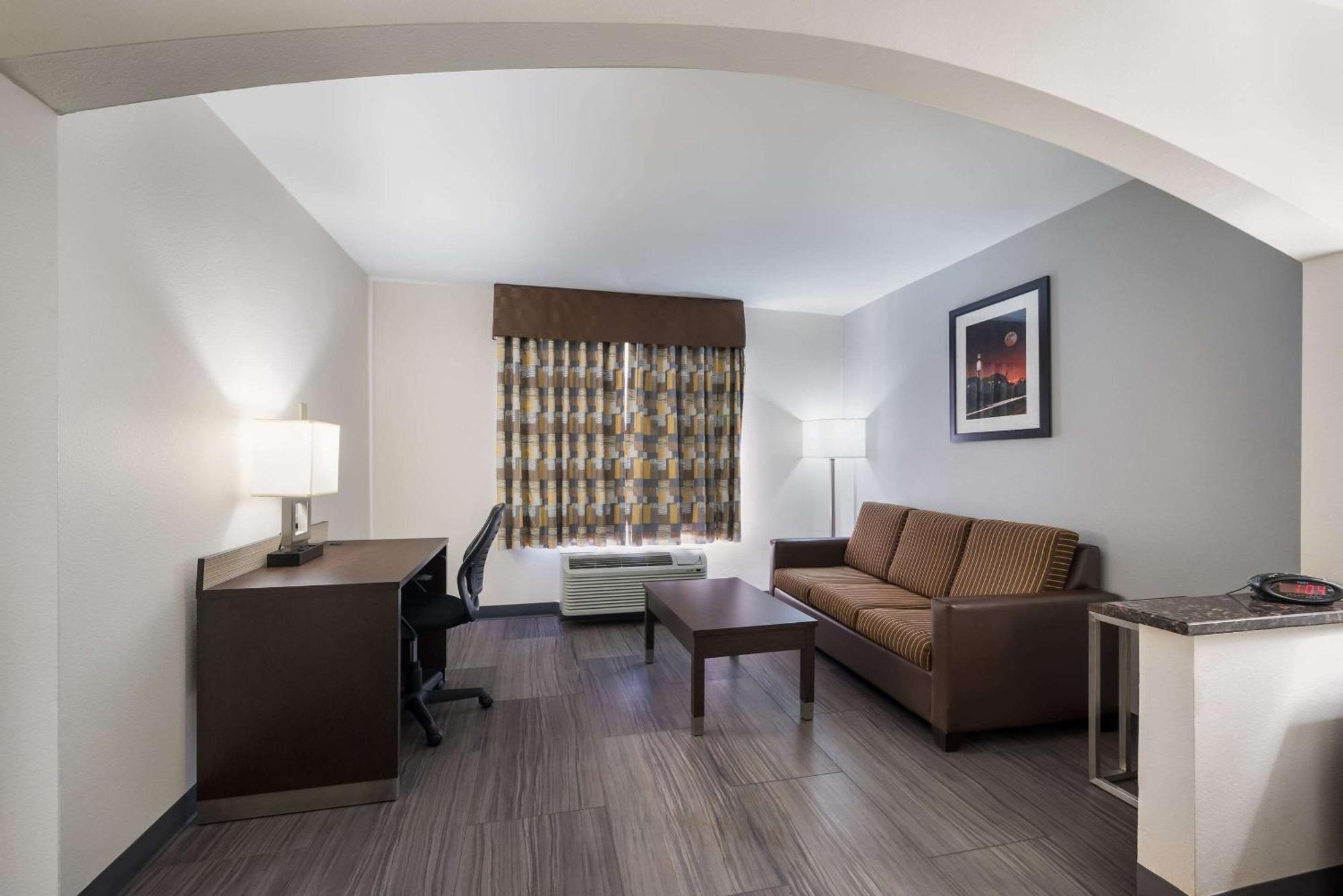 7 Three-Star Hotels Near Marshall Space Flight Center Worth Booking